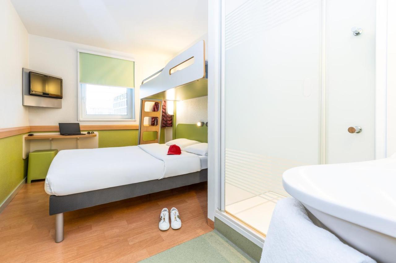 Готель Ibis Budget Zurich City West Екстер'єр фото